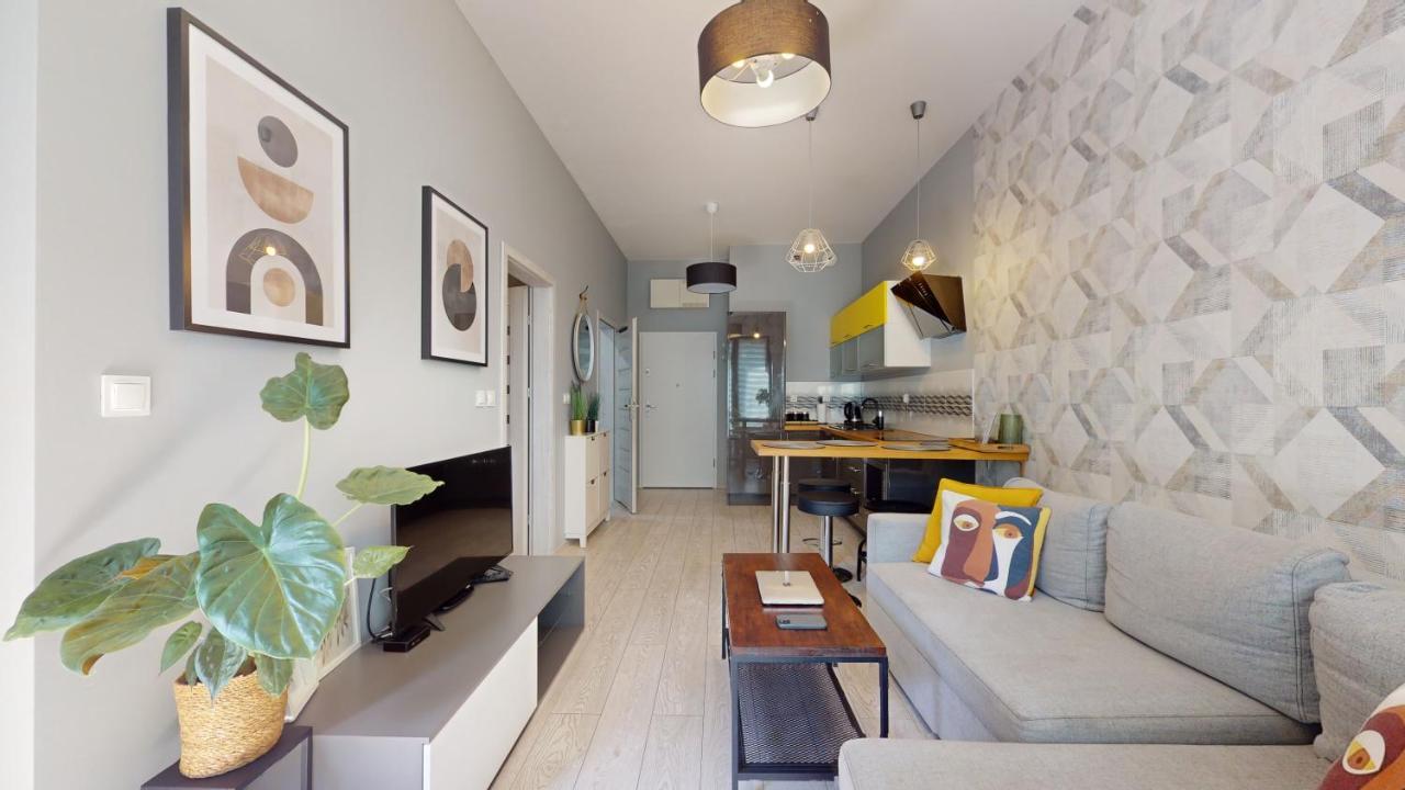 Wroapart-Pl Prince Witold Apartments Near The Market Square 43 Ksiecia Witolda Street วรอตซวาฟ ภายนอก รูปภาพ