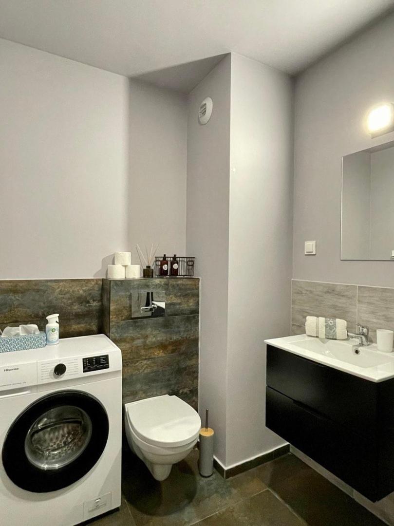 Wroapart-Pl Prince Witold Apartments Near The Market Square 43 Ksiecia Witolda Street วรอตซวาฟ ภายนอก รูปภาพ