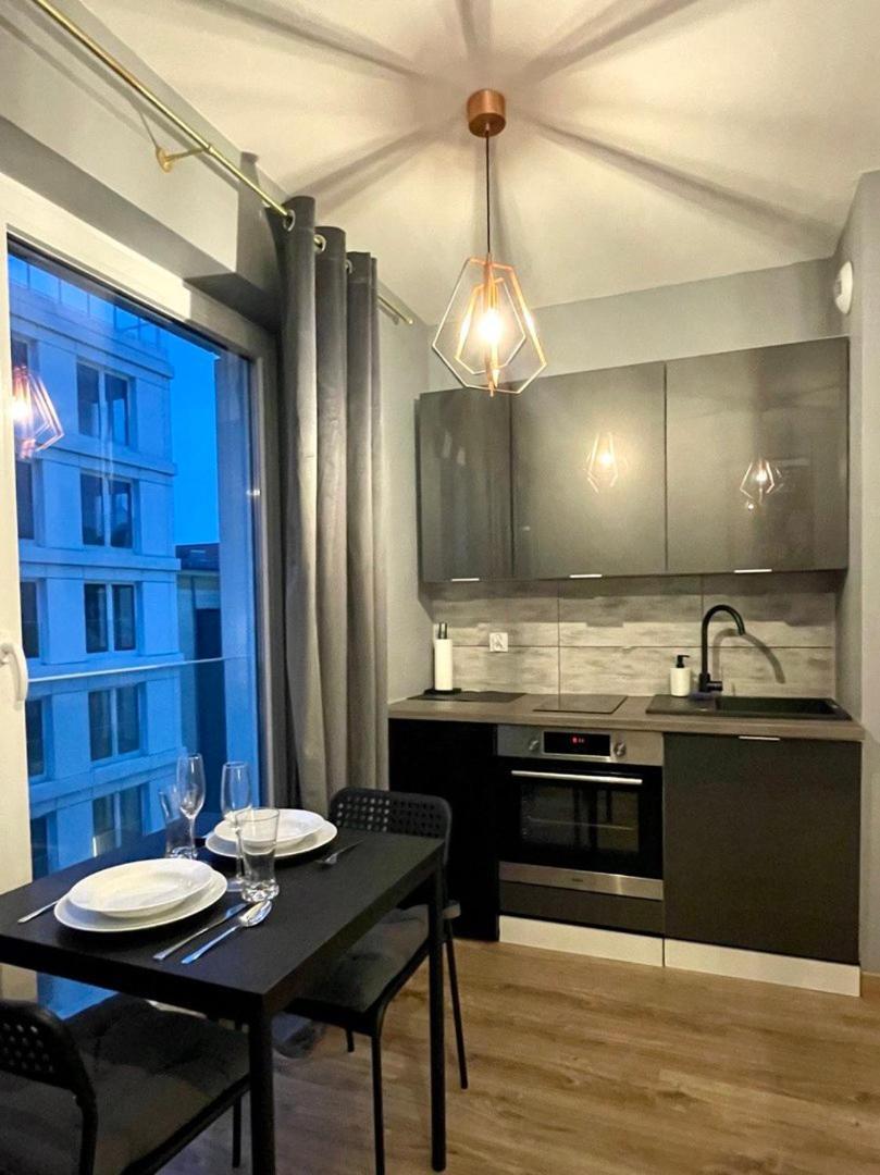 Wroapart-Pl Prince Witold Apartments Near The Market Square 43 Ksiecia Witolda Street วรอตซวาฟ ภายนอก รูปภาพ